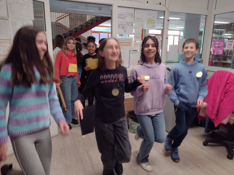 la squadra bianca all'opera